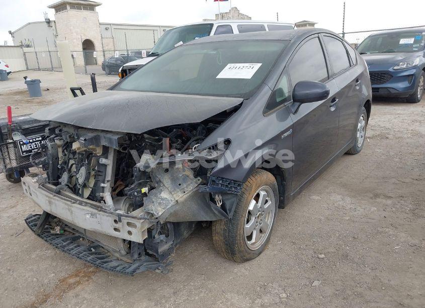 Photo 2 of 2010 Toyota Prius I (VIN JTDKN3DU8A1065263)