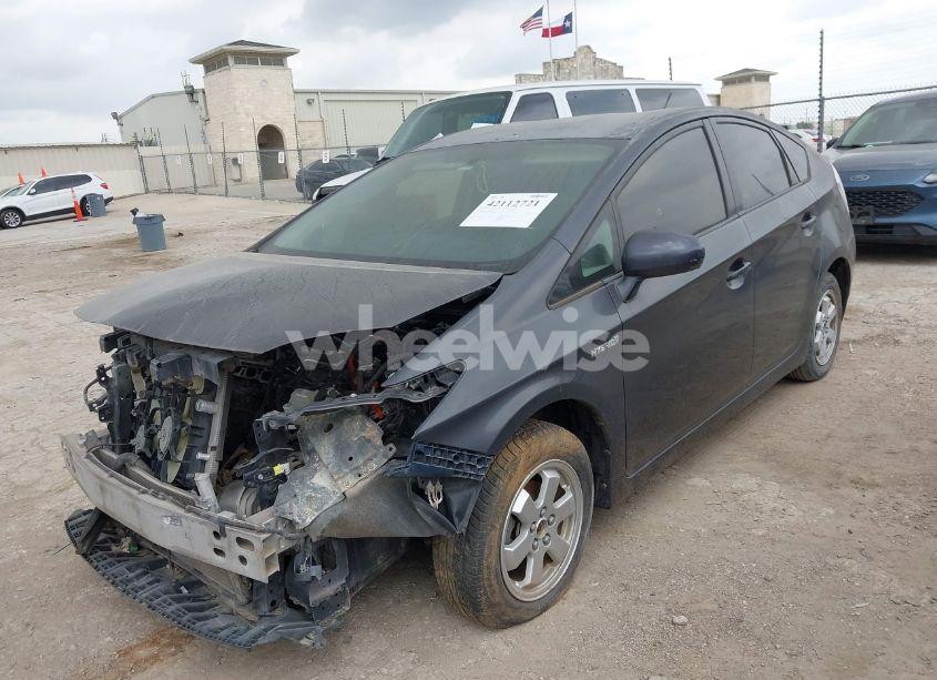 Photo 6 of 2010 Toyota Prius I (VIN JTDKN3DU8A1065263)