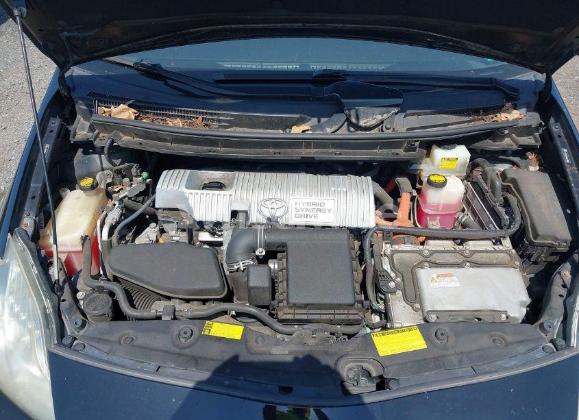 Photo 10 of 2010 Toyota Prius III (VIN JTDKN3DU8A1116910)