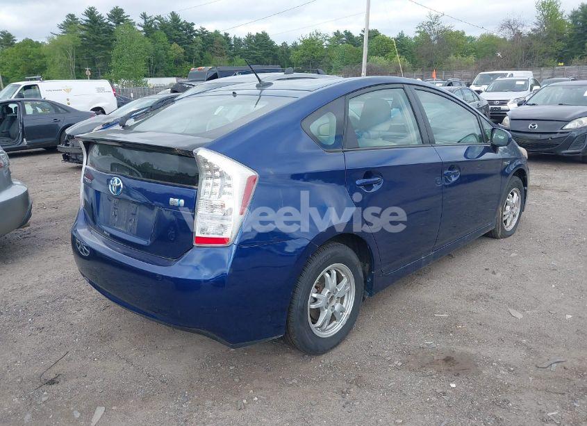 Photo 4 of 2010 Toyota Prius II (VIN JTDKN3DU8A1278052)