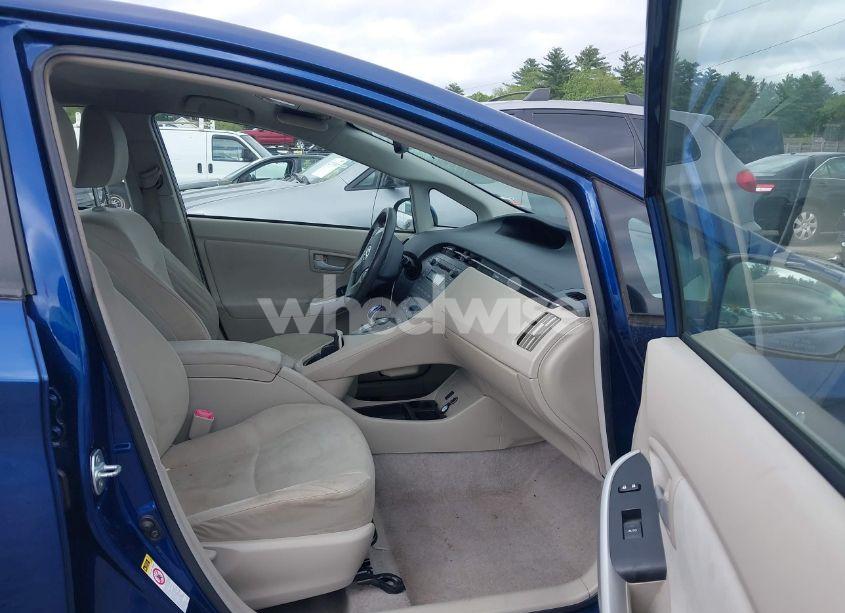 Photo 5 of 2010 Toyota Prius II (VIN JTDKN3DU8A1278052)