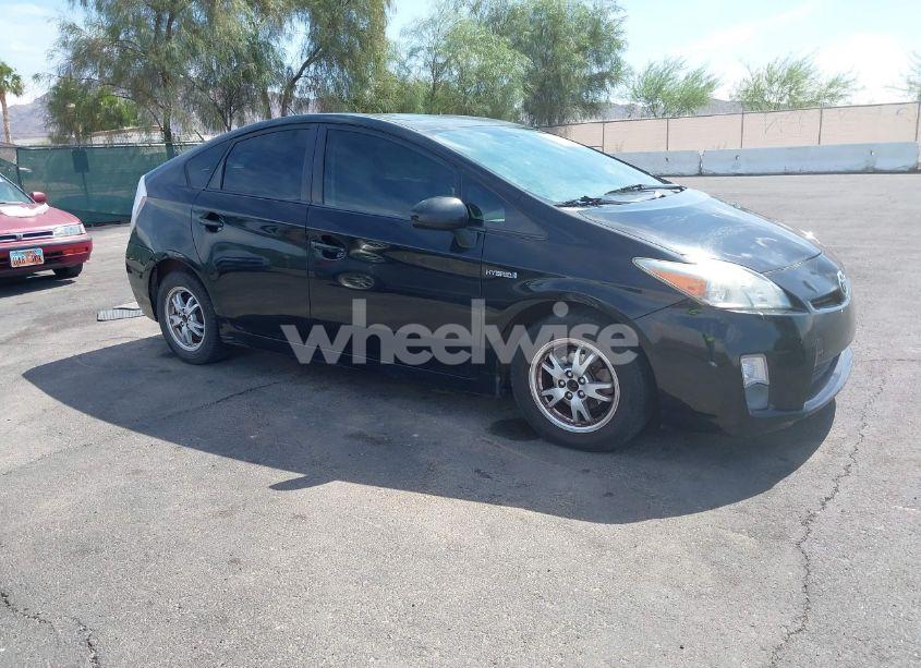 2010 Toyota Prius II (VIN JTDKN3DU8A5002768) main photo