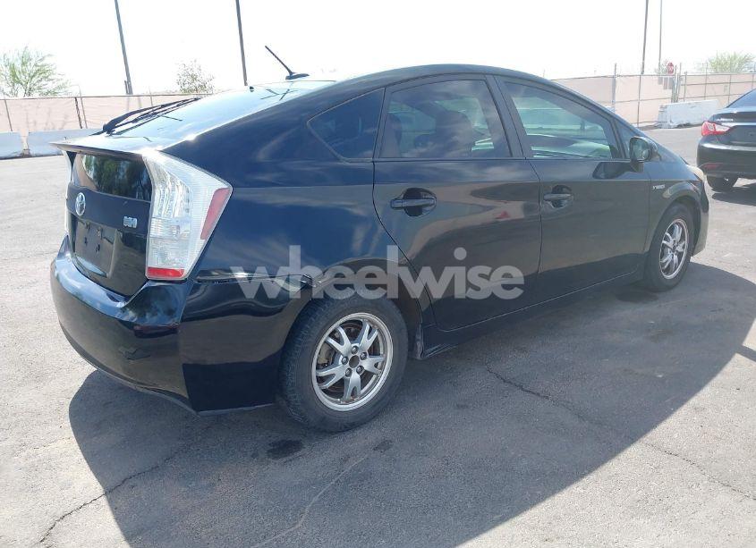 Photo 4 of 2010 Toyota Prius II (VIN JTDKN3DU8A5002768)