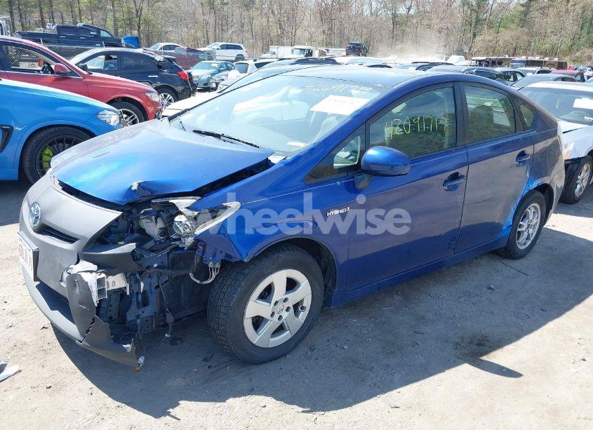 Photo 2 of 2010 Toyota Prius II (VIN JTDKN3DU8A5195942)