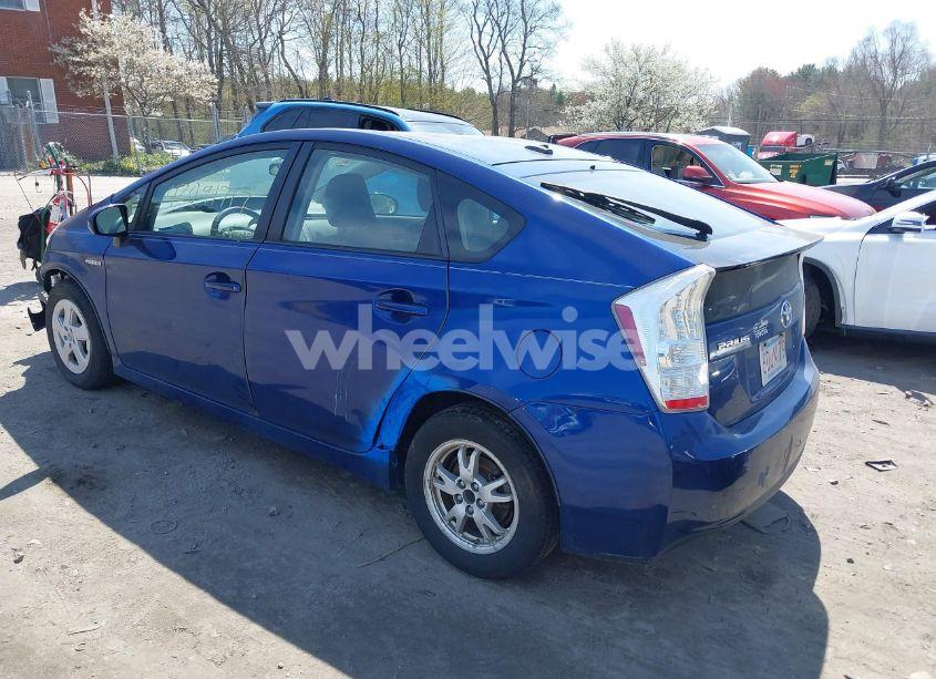 Photo 3 of 2010 Toyota Prius II (VIN JTDKN3DU8A5195942)