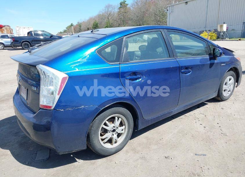 Photo 4 of 2010 Toyota Prius II (VIN JTDKN3DU8A5195942)