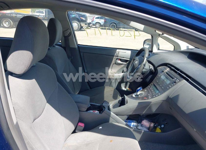 Photo 5 of 2010 Toyota Prius II (VIN JTDKN3DU8A5195942)