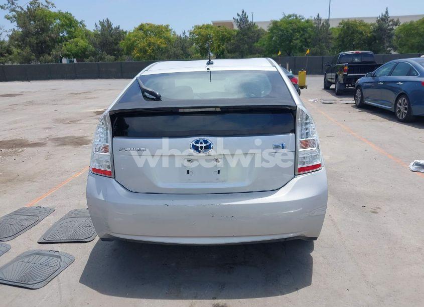 Photo 17 of 2011 Toyota Prius THREE (VIN JTDKN3DU8B0296204)