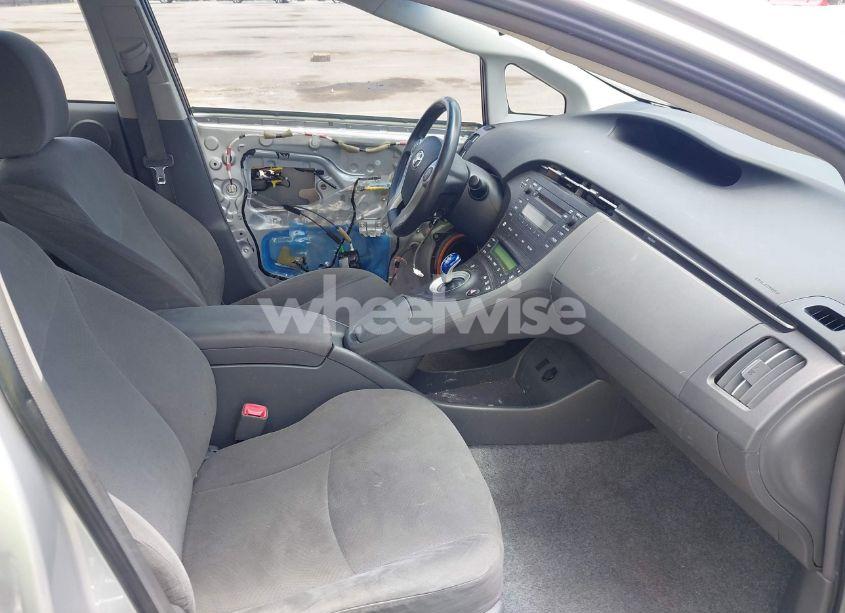 Photo 5 of 2011 Toyota Prius THREE (VIN JTDKN3DU8B0296204)