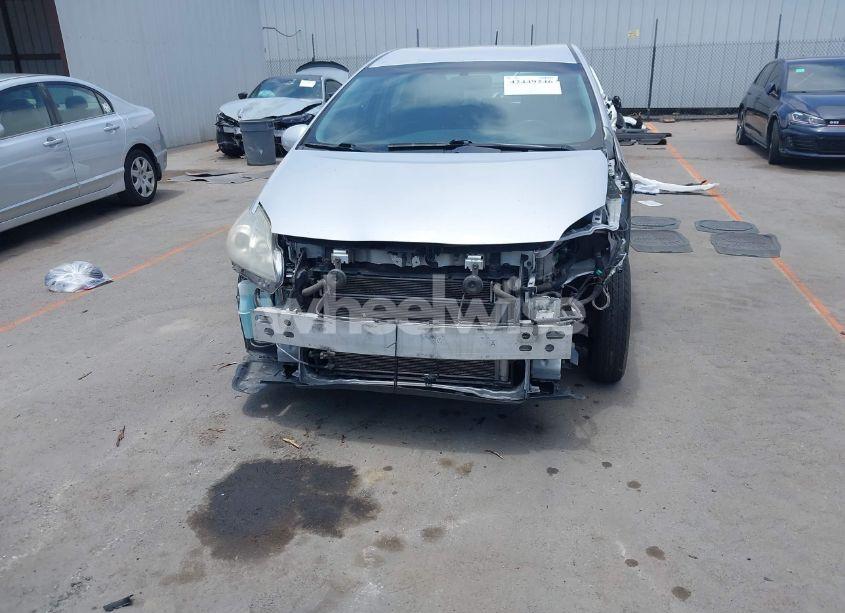 Photo 6 of 2011 Toyota Prius THREE (VIN JTDKN3DU8B0296204)