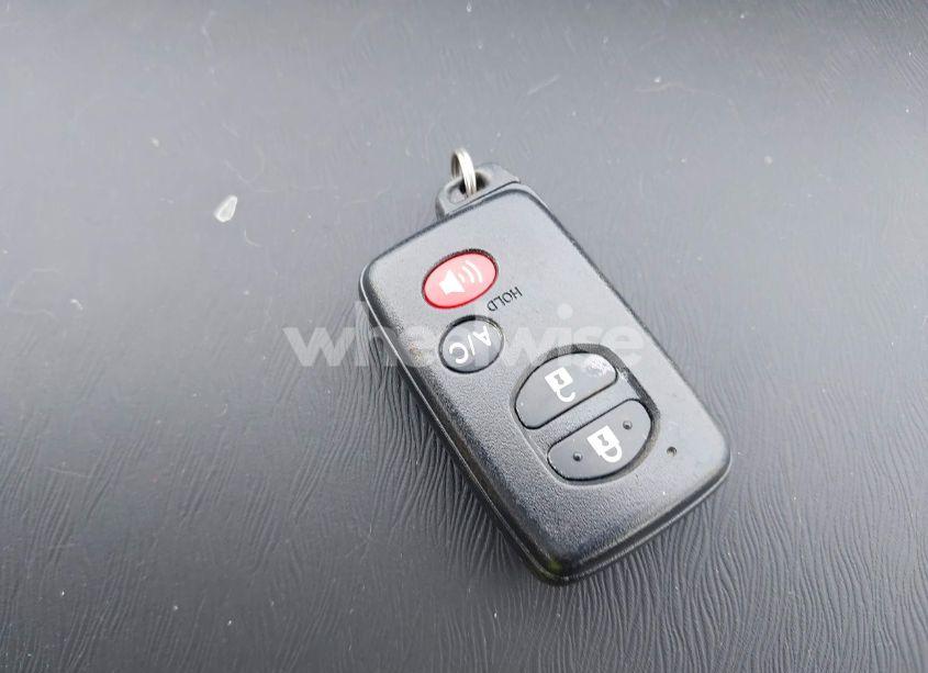 Photo 11 of 2011 Toyota Prius FOUR (VIN JTDKN3DU8B0308108)