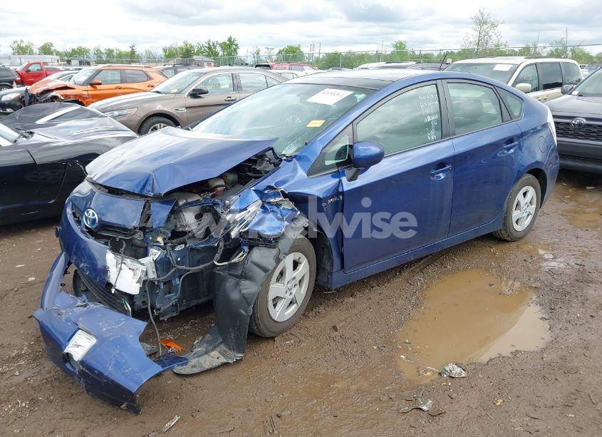 Photo 2 of 2011 Toyota Prius FOUR (VIN JTDKN3DU8B0308108)