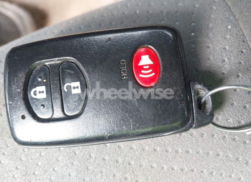 Photo 11 of 2011 Toyota Prius TWO (VIN JTDKN3DU8B1383109)