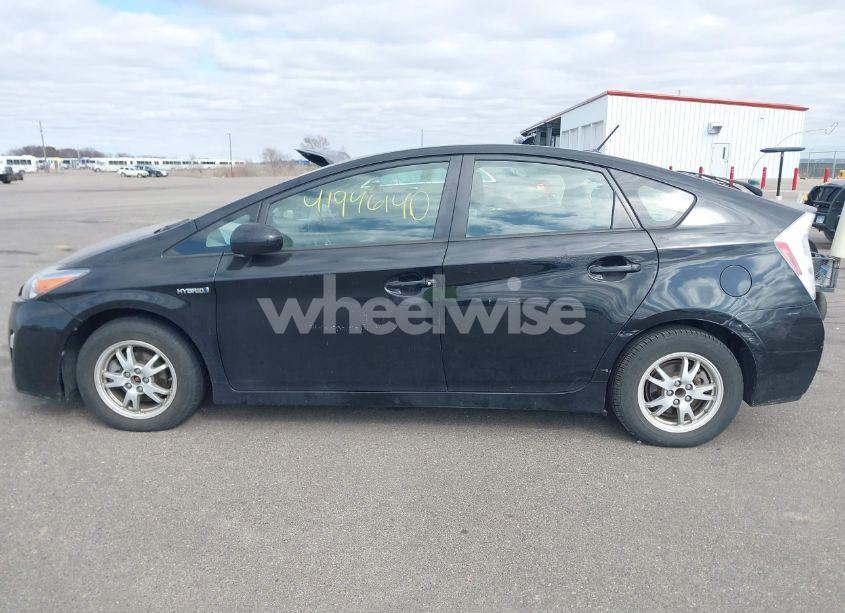 Photo 14 of 2011 Toyota Prius TWO (VIN JTDKN3DU8B1383109)
