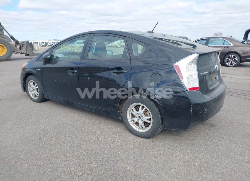 Photo 3 of 2011 Toyota Prius TWO (VIN JTDKN3DU8B1383109)