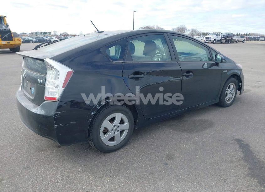 Photo 4 of 2011 Toyota Prius TWO (VIN JTDKN3DU8B1383109)