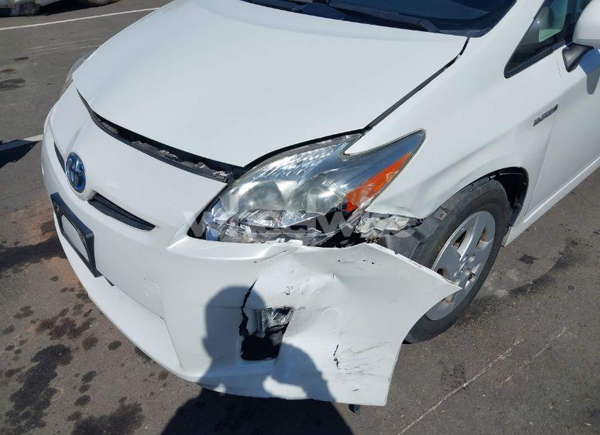 Photo 6 of 2011 Toyota Prius FOUR (VIN JTDKN3DU8B1385894)
