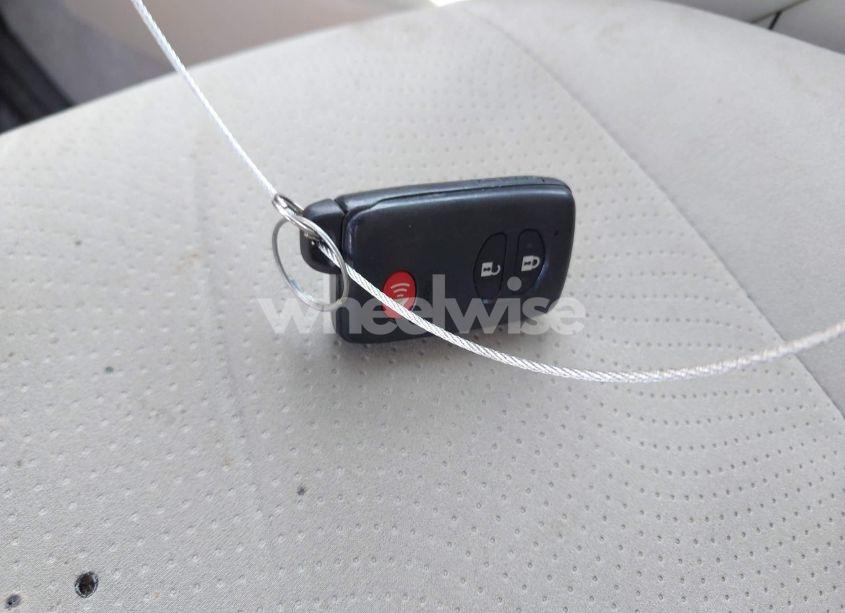 Photo 11 of 2011 Toyota Prius TWO (VIN JTDKN3DU8B5301162)