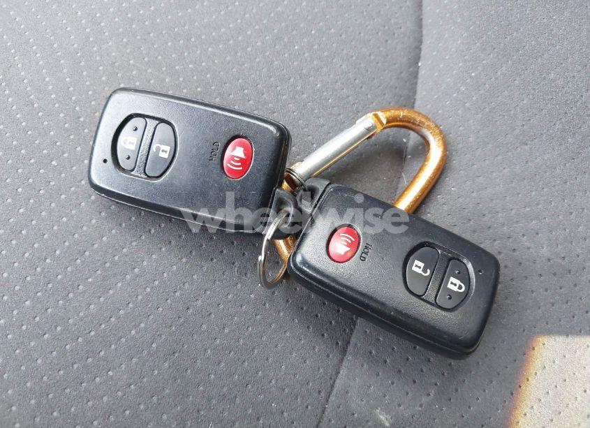 Photo 11 of 2013 Toyota Prius TWO (VIN JTDKN3DU8D0348756)