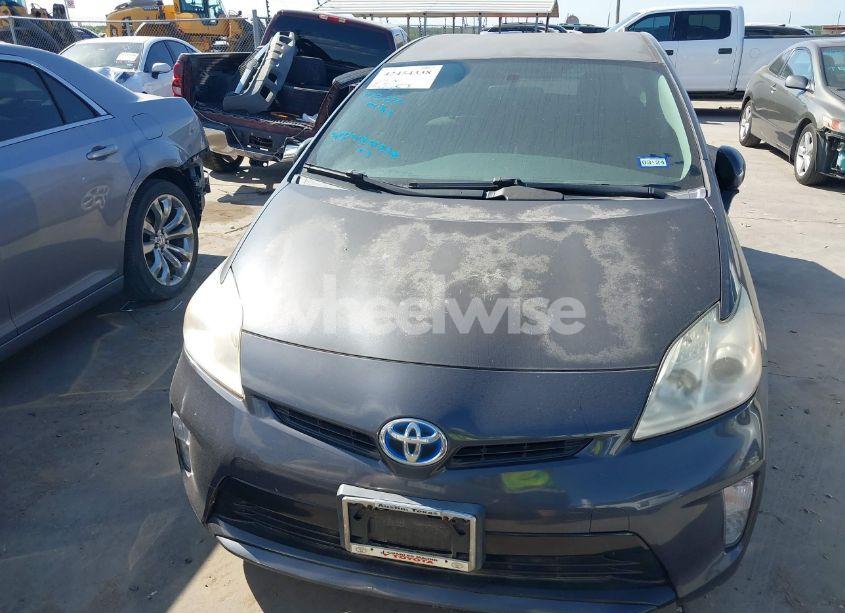 Photo 6 of 2013 Toyota Prius THREE (VIN JTDKN3DU8D1655130)