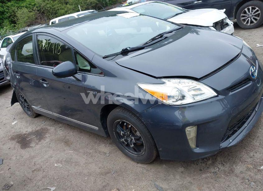 2013 Toyota Prius FIVE/FOUR/THREE/THREE SE/TWO (VIN JTDKN3DU8D1687902) main photo