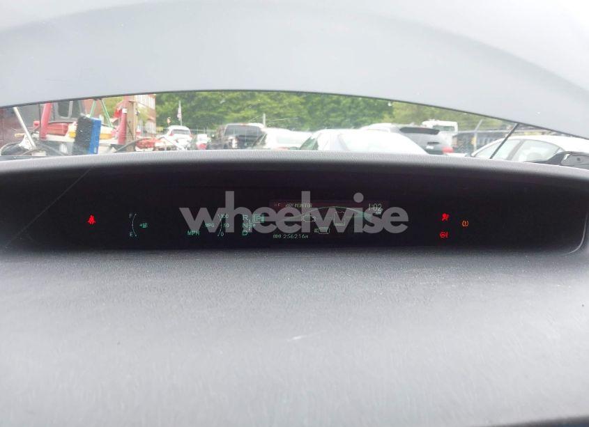 Photo 7 of 2013 Toyota Prius FIVE/FOUR/THREE/THREE SE/TWO (VIN JTDKN3DU8D1687902)