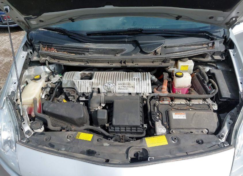 Photo 10 of 2013 Toyota Prius TWO (VIN JTDKN3DU8D5577456)