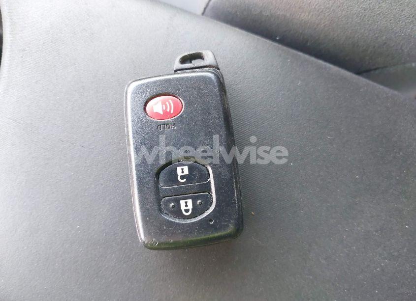 Photo 11 of 2013 Toyota Prius THREE (VIN JTDKN3DU8D5579529)