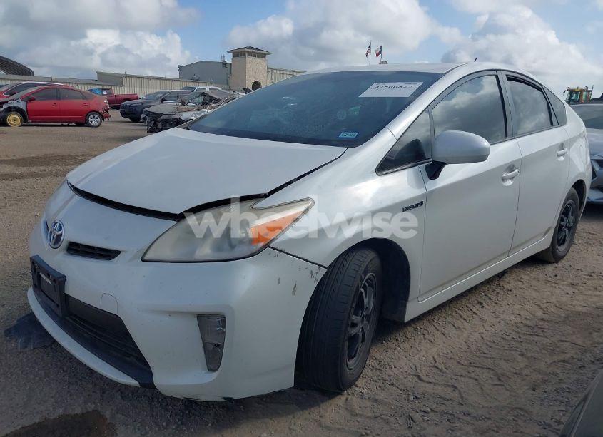 Photo 2 of 2013 Toyota Prius THREE (VIN JTDKN3DU8D5579529)