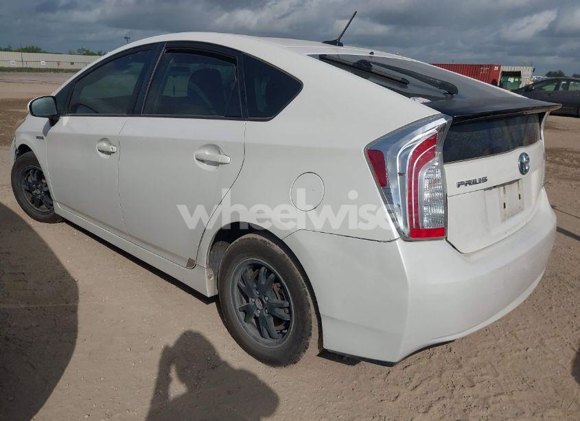 Photo 3 of 2013 Toyota Prius THREE (VIN JTDKN3DU8D5579529)