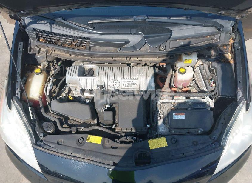 Photo 10 of 2013 Toyota Prius TWO (VIN JTDKN3DU8D5582592)