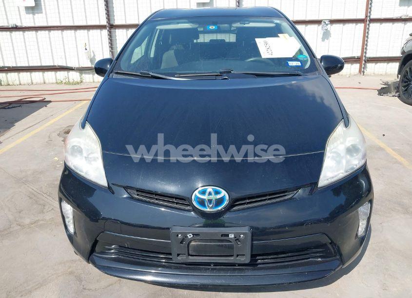 Photo 13 of 2013 Toyota Prius TWO (VIN JTDKN3DU8D5582592)