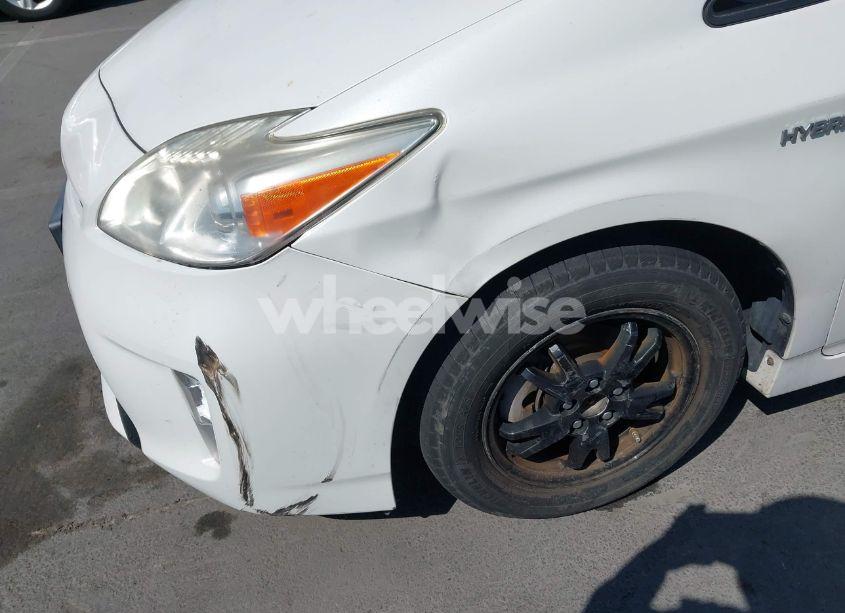 Photo 6 of 2013 Toyota Prius TWO (VIN JTDKN3DU8D5635551)