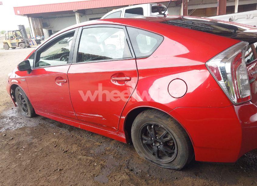 Photo 14 of 2014 Toyota Prius FOUR (VIN JTDKN3DU8E1765449)