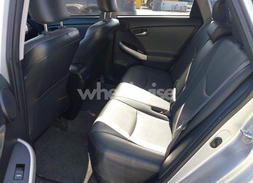 Photo 8 of 2014 Toyota Prius FOUR (VIN JTDKN3DU8E1808381)