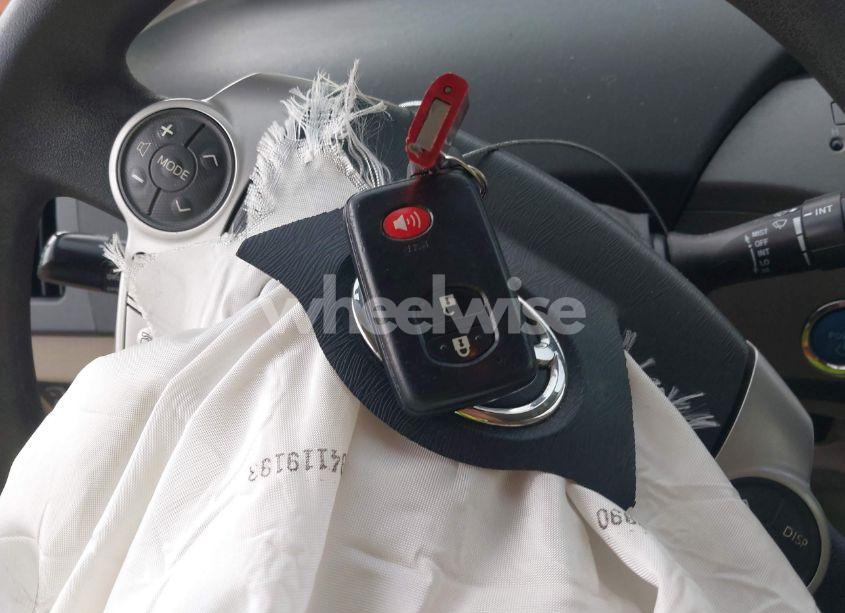 Photo 11 of 2015 Toyota Prius TWO (VIN JTDKN3DU8F0430408)