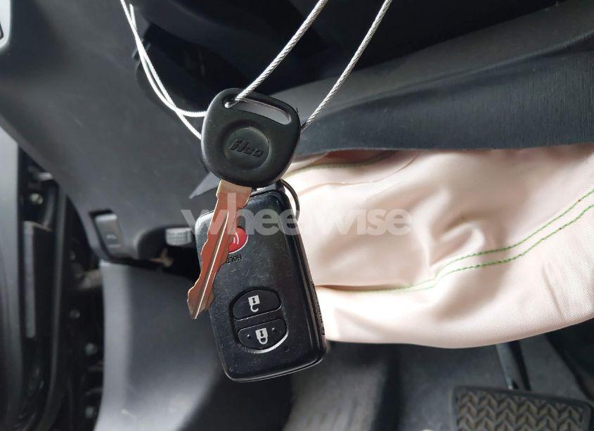 Photo 11 of 2015 Toyota Prius TWO (VIN JTDKN3DU8F0438461)