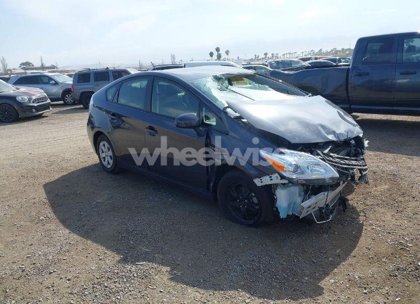 2015 Toyota Prius (VIN JTDKN3DU8F0476790) main photo