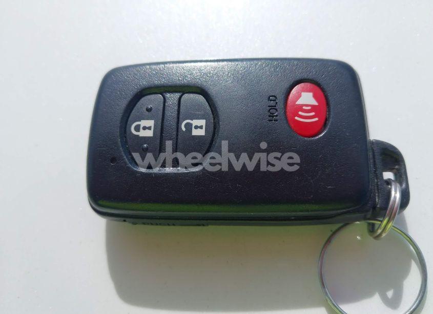 Photo 11 of 2015 Toyota Prius (VIN JTDKN3DU8F0476790)