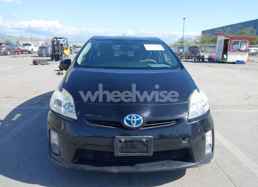 Photo 13 of 2015 Toyota Prius TWO (VIN JTDKN3DU8F1875855)