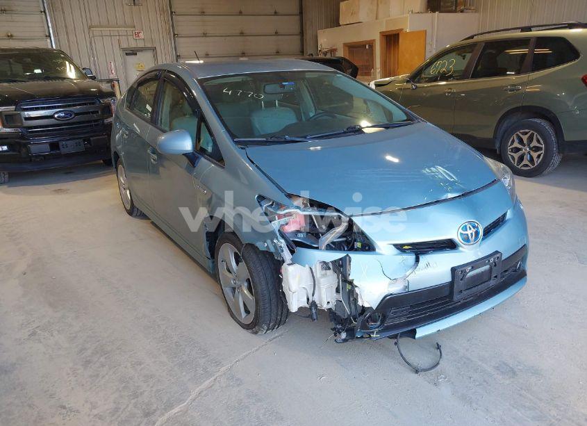 2015 Toyota Prius FIVE (VIN JTDKN3DU8F1904156) main photo