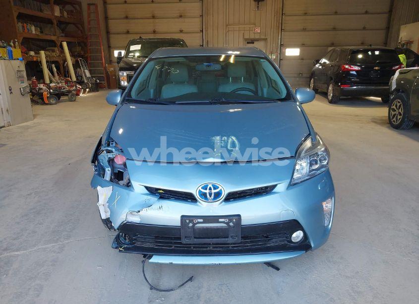Photo 13 of 2015 Toyota Prius FIVE (VIN JTDKN3DU8F1904156)