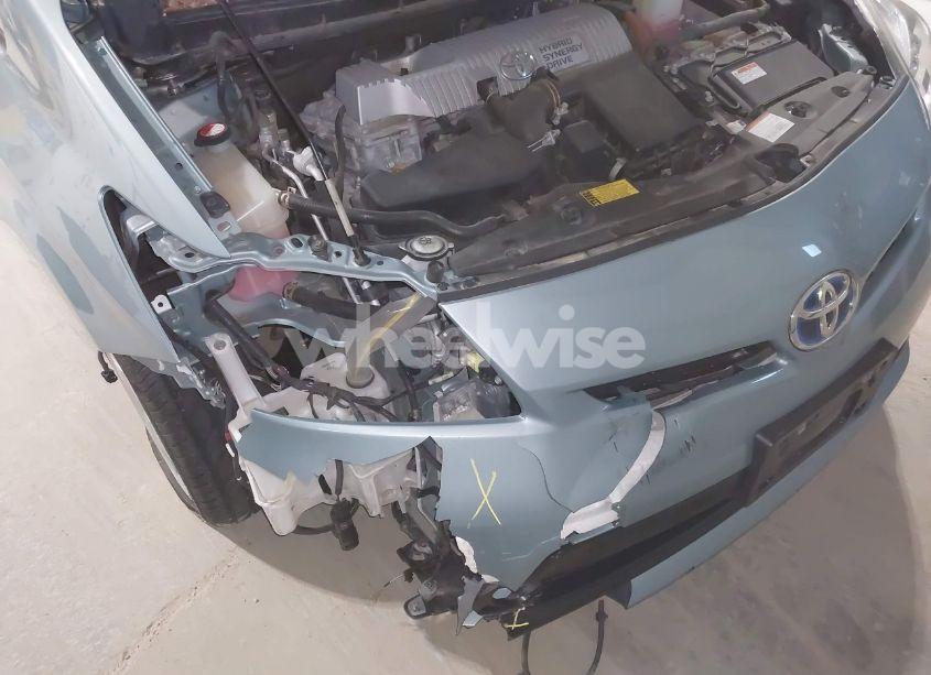 Photo 6 of 2015 Toyota Prius FIVE (VIN JTDKN3DU8F1904156)