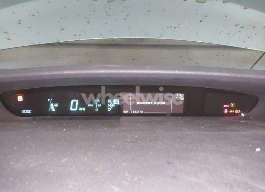 Photo 7 of 2015 Toyota Prius FIVE (VIN JTDKN3DU8F1904156)