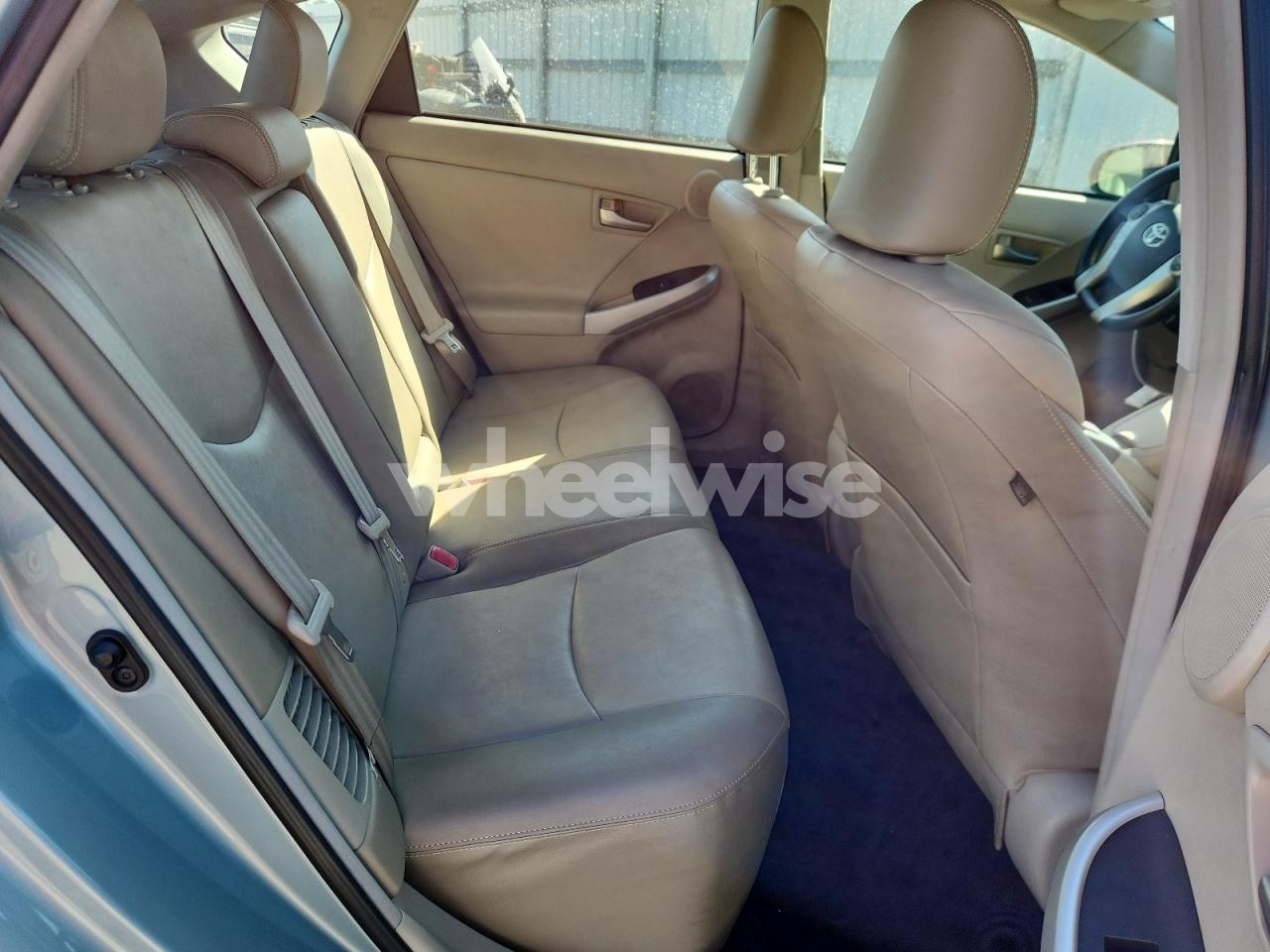 Photo 11 of 2015 TOYOTA PRIUS (VIN JTDKN3DU8F1930336)