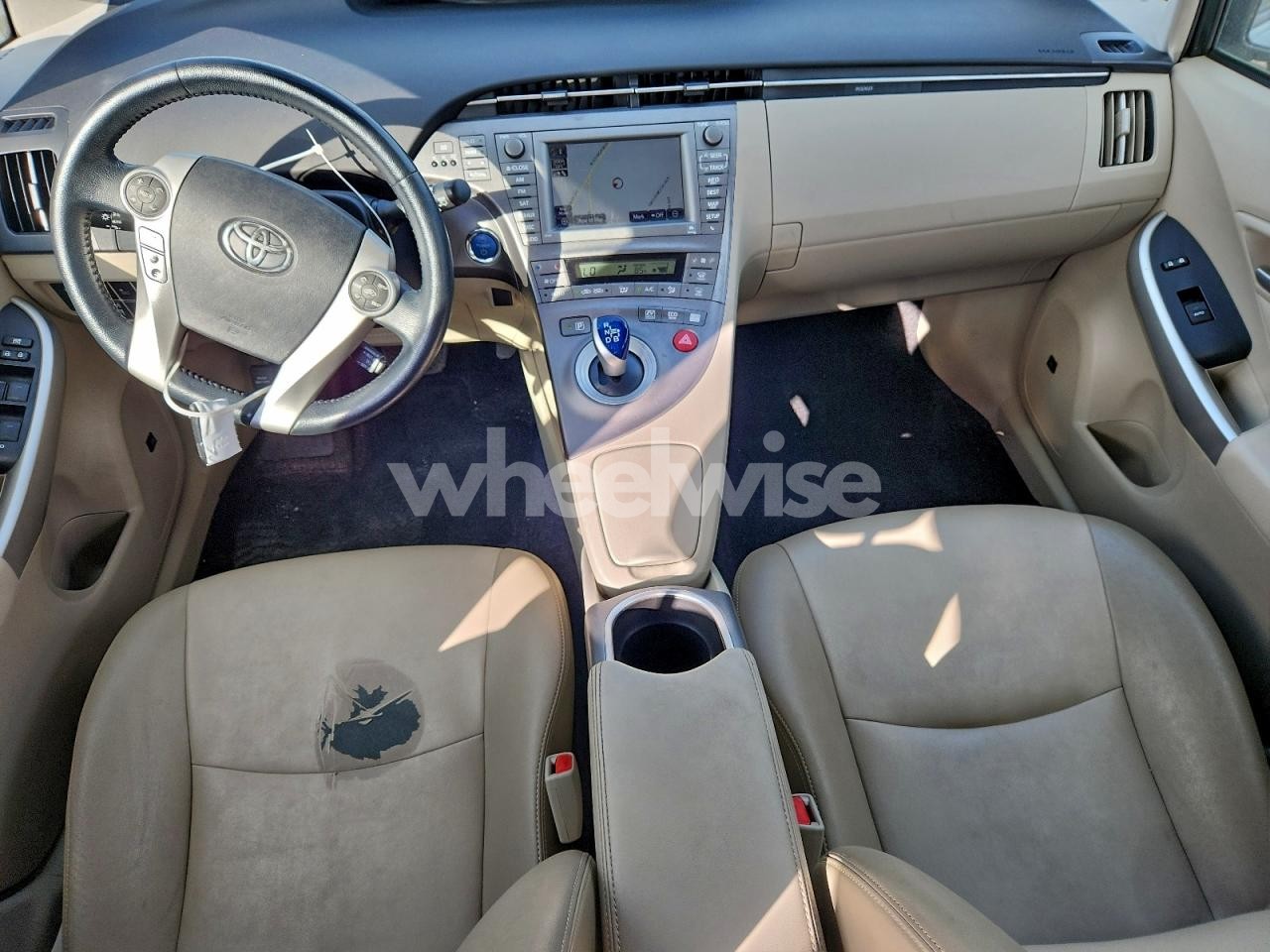 Photo 8 of 2015 TOYOTA PRIUS (VIN JTDKN3DU8F1930336)