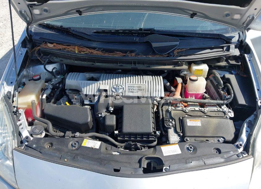 Photo 10 of 2015 Toyota Prius FIVE/FOUR/PERSONA SERIES SPECIAL EDITION/THREE/TWO (VIN JTDKN3DU8F1971128)