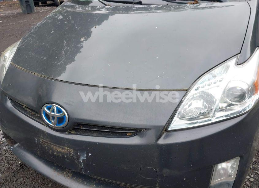 Photo 6 of 2010 Toyota Prius II (VIN JTDKN3DU9A0141787)