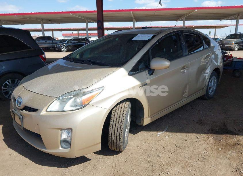 Photo 2 of 2010 Toyota Prius II (VIN JTDKN3DU9A0160436)