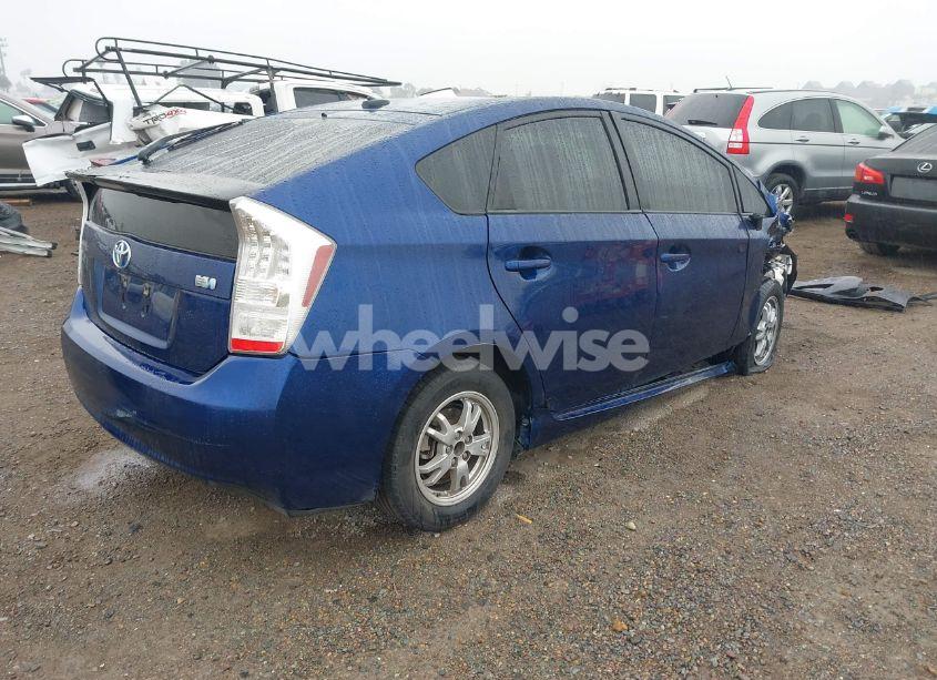 Photo 4 of 2010 Toyota Prius II (VIN JTDKN3DU9A1099308)
